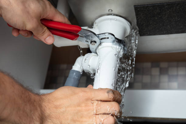 Best Water damage restoration insurance claims  in Lake Mills, WI